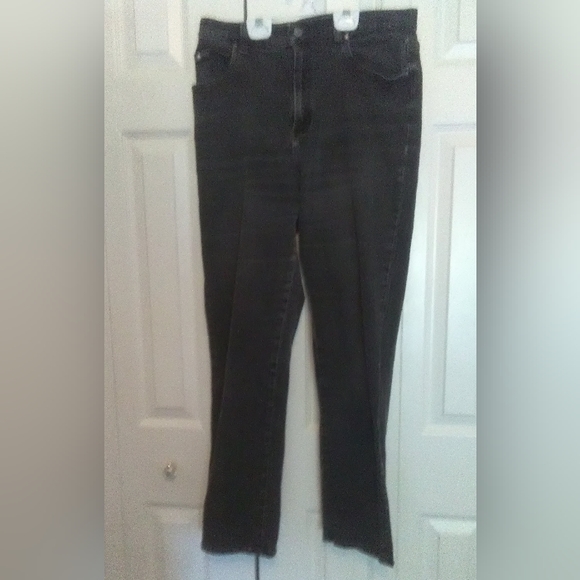 Women's size 12 vintage black Lee Rider jeans - Picture 5 of 5